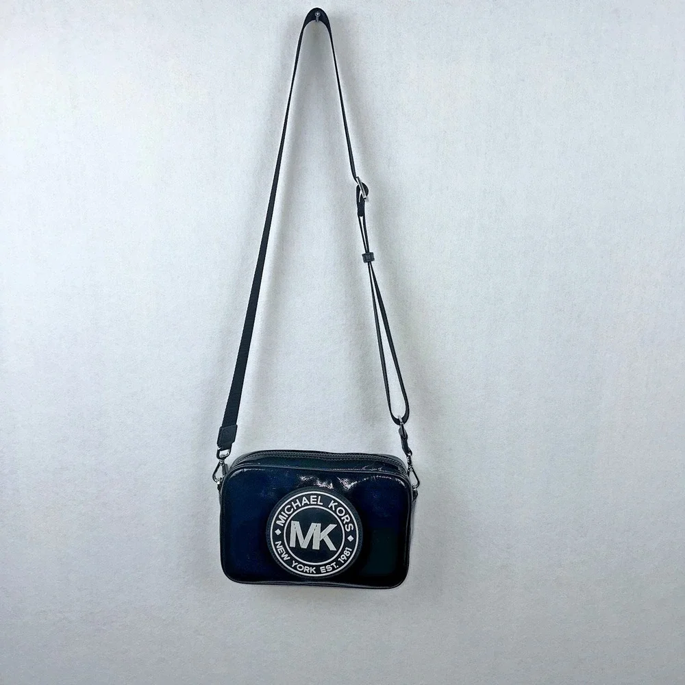 Michael Kors MK Black/White Patent Leather Fulton Crossbody Bag